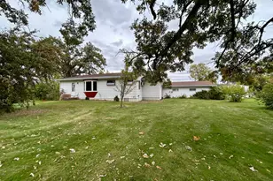 137 W 5th St, Newfolden, MN 56738 - Photo 13
