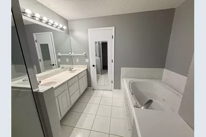 9113 Medley Circle, Golden Valley, MN 55427 - Photo 23