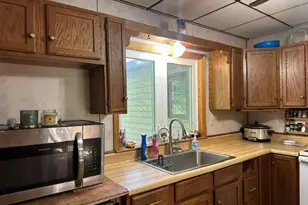 207 Hartley St, Coleraine, MN 55722 - Photo 15