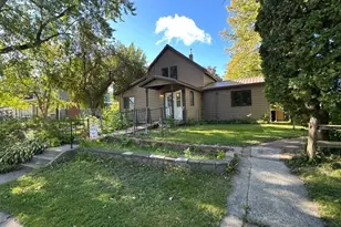 207 Hartley St, Coleraine, MN 55722 - Photo 1