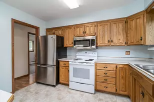 1618 Hoven Ln, Crookston, MN 56716 - Photo 11