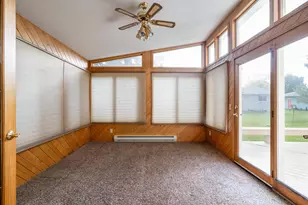 1618 Hoven Ln, Crookston, MN 56716 - Photo 9