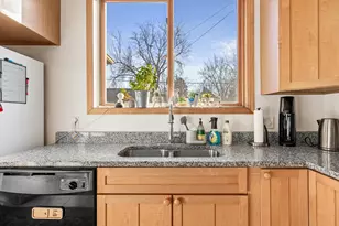 1012 Burgess St, Saint Paul, MN 55103 - Photo 13
