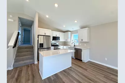 37538 Greenway Avenue, North Branch, MN 55056 - Photo 5
