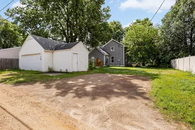 429 2nd Avenue E, Shakopee, MN 55379 - Photo 29