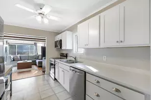 3640 Orchard Ave N, Robbinsdale, MN 55422 - Photo 9