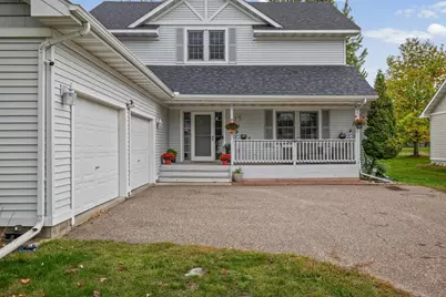 611 Bellvue Lane, Brooklyn Center, MN 55430 - Photo 3