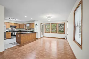 611 Bellvue Ln, Brooklyn Center, MN 55430 - Photo 13