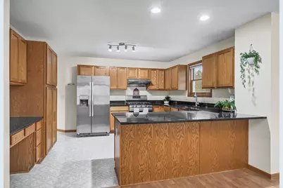 611 Bellvue Lane, Brooklyn Center, MN 55430 - Photo 17