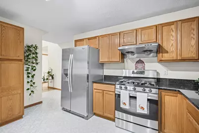 611 Bellvue Lane, Brooklyn Center, MN 55430 - Photo 21