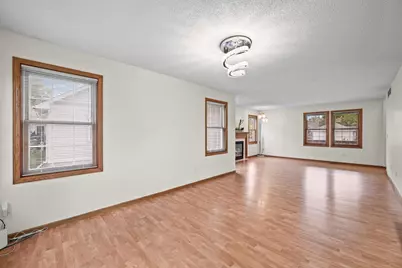 611 Bellvue Lane, Brooklyn Center, MN 55430 - Photo 15