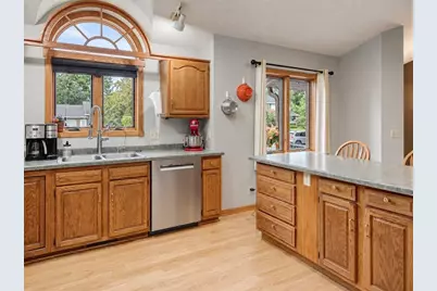 2925 Plum Tree Circle S, Menomonie, WI 54751 - Photo 37