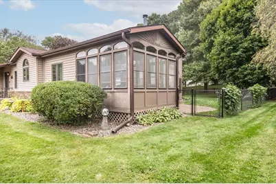 2925 Plum Tree Circle S, Menomonie, WI 54751 - Photo 3