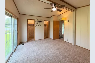 701 N Shakespeare Avenue, Mankato, MN 56001 - Photo 7