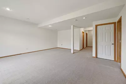 1096 Danube Avenue, Shakopee, MN 55379 - Photo 37