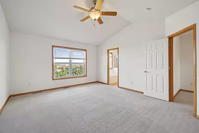 1096 Danube Avenue, Shakopee, MN 55379 - Photo 25