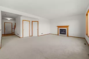 1096 Danube Ave, Shakopee, MN 55379 - Photo 13