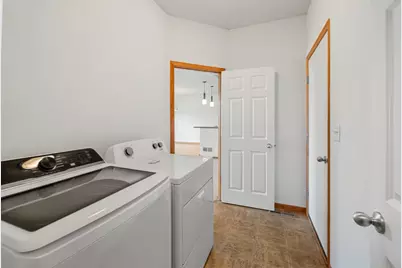 1096 Danube Avenue, Shakopee, MN 55379 - Photo 17