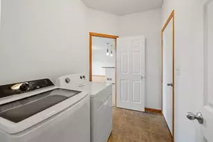 1096 Danube Ave, Shakopee, MN 55379 - Photo 17
