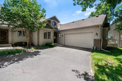 630 Sullivan Lane NE, Columbia Heights, MN 55421 - Photo 33
