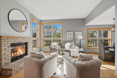 630 Sullivan Lane NE, Columbia Heights, MN 55421 - Photo 3