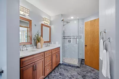 630 Sullivan Lane NE, Columbia Heights, MN 55421 - Photo 15