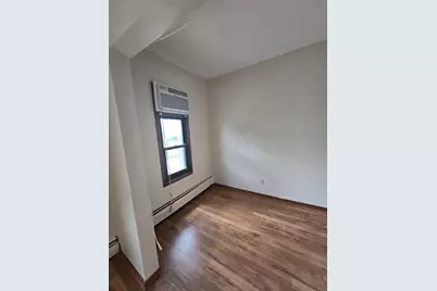 817 Lowry Avenue NE #03, Minneapolis, MN 55418 - Photo 3