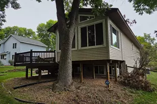 12273 Jack Pine Trail, Eden Prairie, MN 55347 - Photo 3