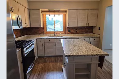 12273 Jack Pine Trail, Eden Prairie, MN 55347 - Photo 9
