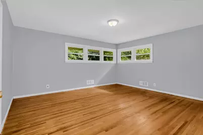 3926 Idaho Avenue N, Crystal, MN 55427 - Photo 13