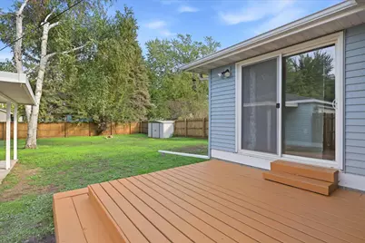 4716 Edgewood Avenue N, Crystal, MN 55428 - Photo 25