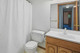 2112 Parkwood Hills Dr NE, Rochester, MN 55906 - Photo 27