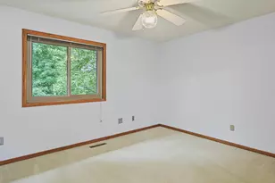 2112 Parkwood Hills Dr NE, Rochester, MN 55906 - Photo 25