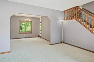 2112 Parkwood Hills Dr NE, Rochester, MN 55906 - Photo 13