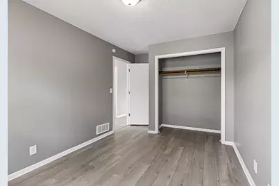 1015 43 1/2 Avenue NE, Columbia Heights, MN 55421 - Photo 15