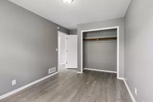 1015 43 1/2 Ave NE, Columbia Heights, MN 55421 - Photo 15