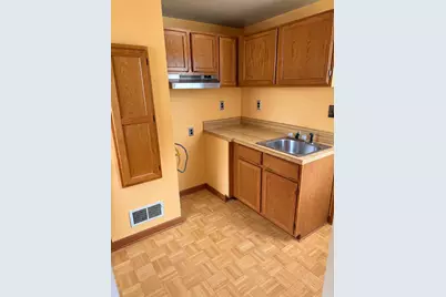 3332 36th Avenue S, Minneapolis, MN 55406 - Photo 3