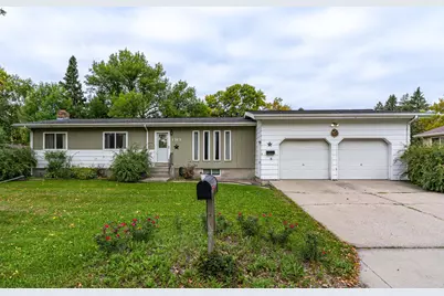 1313 Albert Street, Crookston, MN 56716 - Photo 1