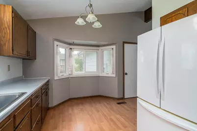 1313 Albert Street, Crookston, MN 56716 - Photo 7