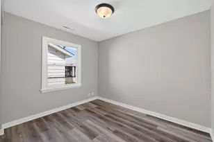 5048 Fremont Ave N, Minneapolis, MN 55430 - Photo 13