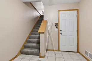 9820 Cove Dr, Minnetonka, MN 55305 - Photo 29