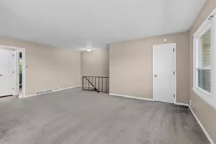 1348 Colonial Dr, Roseville, MN 55113 - Photo 11