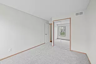 15610 Early Bird Cir, Apple Valley, MN 55124 - Photo 21