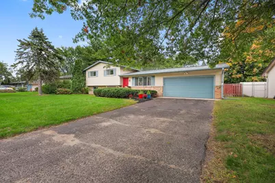 708 Holland Lane NE, Spring Lake Park, MN 55432 - Photo 15