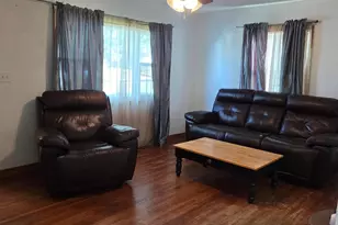 416 10th St SE, Waseca, MN 56093 - Photo 5