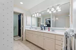 3672 Landings Dr, Chanhassen, MN 55331 - Photo 37