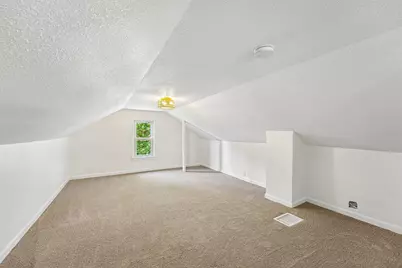 625 Bear Avenue N, Vadnais Heights, MN 55127 - Photo 25