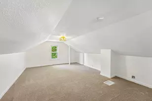 625 Bear Ave N, Vadnais Heights, MN 55127 - Photo 25