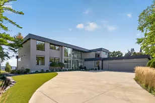 1225 Shoreline Dr, Wayzata, MN 55391 - Photo 3