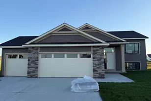 2219 Elk Run Dr SE, Pine Island, MN 55963 - Photo 1